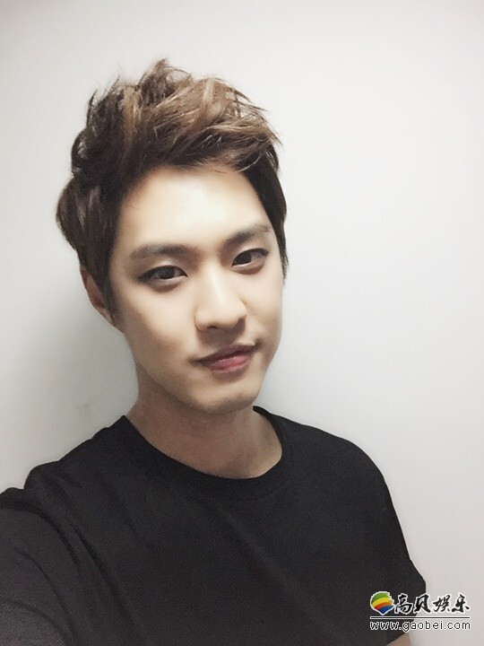 男团MBLAQ出身艺人杨升昊日前正式与WILL娱乐签约 男团MBLAQ出身艺人杨升昊日前正式与WILL娱乐签约