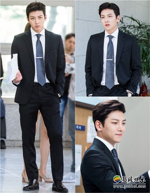 《奇怪的搭档》方面26日公开了演员池昌旭的首波剧照