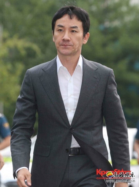 严泰雄将拍摄李柱亨导演的新戏 严泰雄将拍摄李柱亨导演的新戏