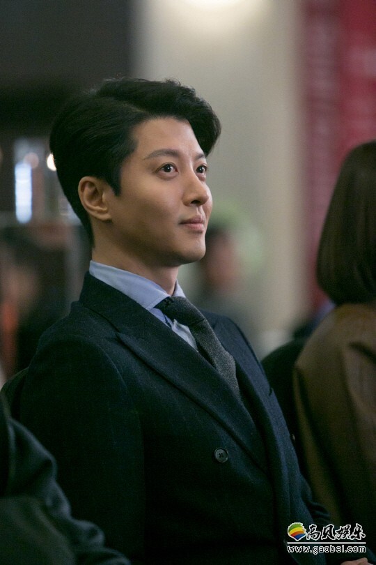 演员李东健表达了对《月桂树洋服店的绅士们》即将终映的感想 演员李东健表达了对《月桂树洋服店的绅士们》即将终映的感想