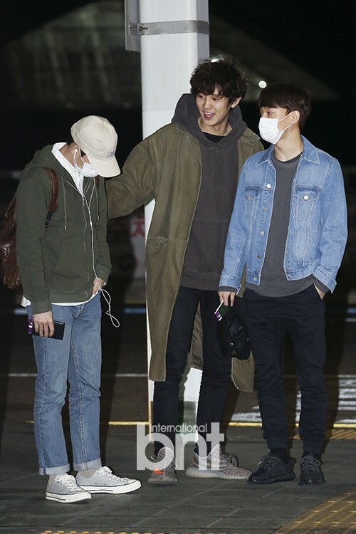 韩国男团EXO前往菲律宾参加演唱会