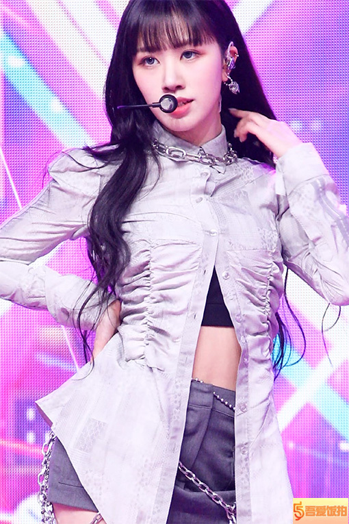 ViV 饭拍秀 拍摄日期：20240502【2合集 758 MB】