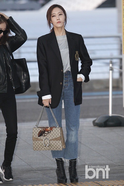 公司否认韩国女子组合T-ARA的孝敏与姜正浩热恋 公司否认韩国女子组合T-ARA的孝敏与姜正浩热恋