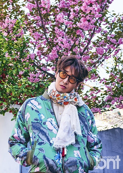 笑容充满暖意柔情的郑糠云总是展现积极乐观的面貌