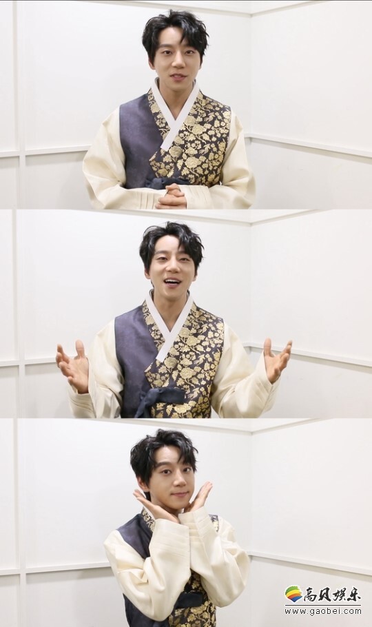 歌手黄致列在SNS上上传了一段视频为粉丝们送上了新年祝福 歌手黄致列在SNS上上传了一段视频为粉丝们送上了新年祝福