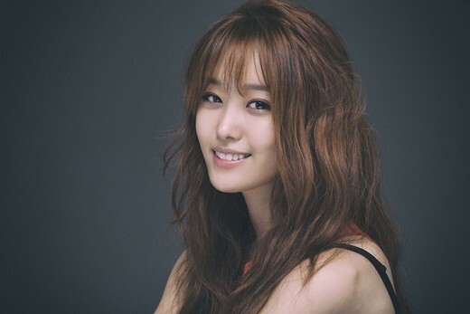 宋枝恩将突袭发行企划单曲《Tell Me》