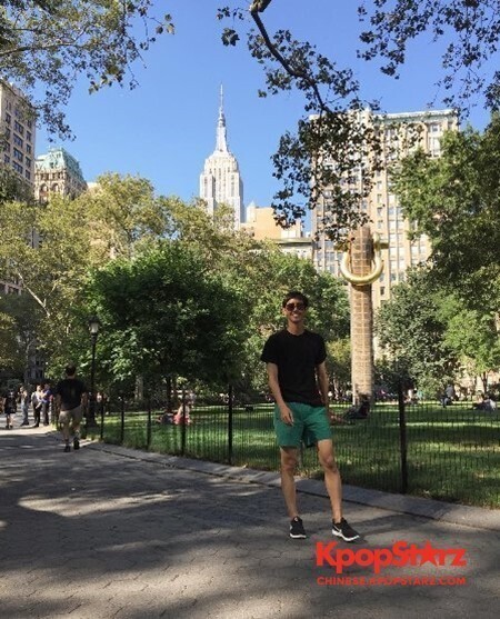 光熙通过个人Instagram公开了自己的近况