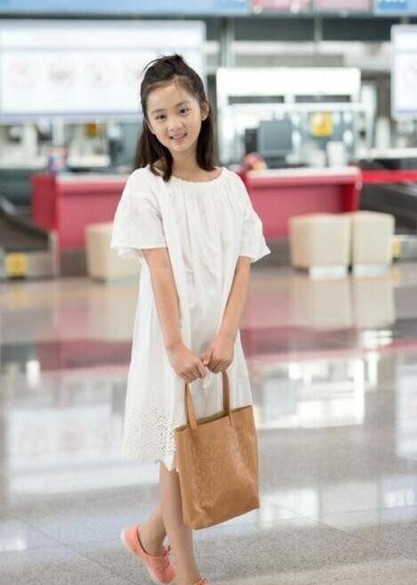 黄磊女儿多多很漂亮，有图没?