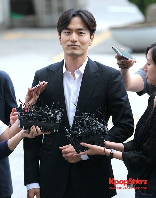 李阵郁最终被判无嫌疑 李阵郁最终被判无嫌疑