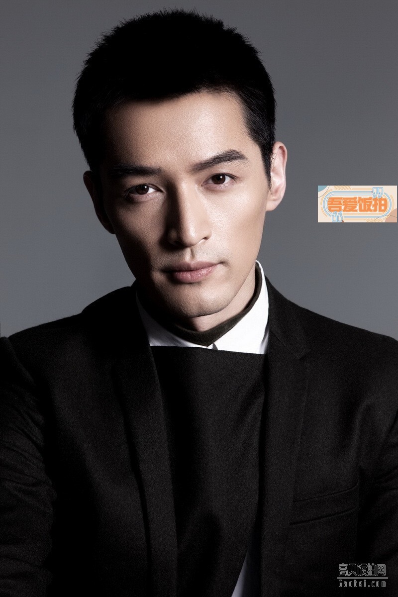 胡歌是怎样进入歌坛的？