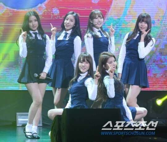 人气女团GFRIEND接受采访时说:性感还不适合我们 人气女团GFRIEND接受采访时说:性感还不适合我们