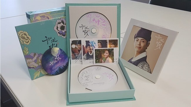 电视剧《云画的月光》OST实体专辑已经於28日正式发行