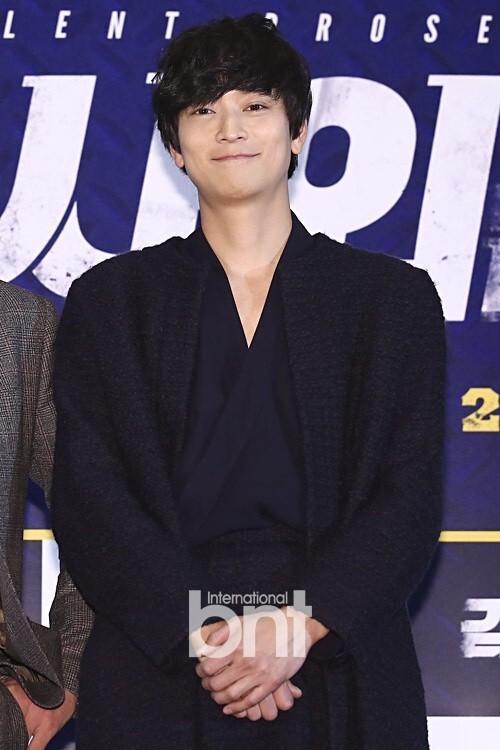 韩国演员姜栋元有望出演电影《Golden Slumber》