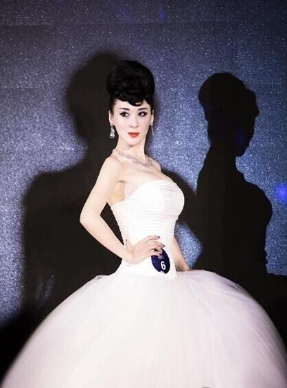 环球夫人大赛贾沐晴获“环球夫人”北京区亚军? 环球夫人大赛贾沐晴获“环球夫人”北京区亚军?