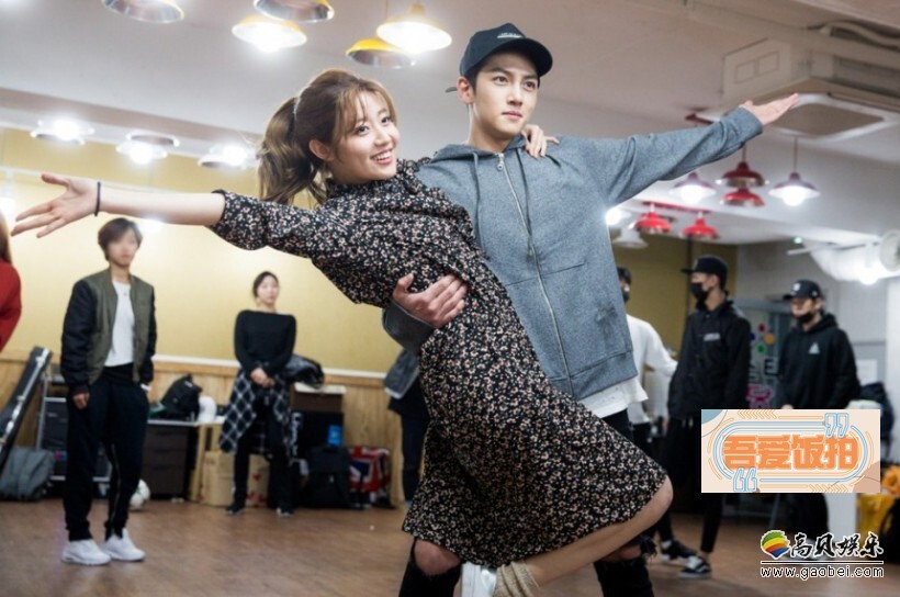 《奇怪的搭档》日前公开了男女主演池昌旭和南志铉 《奇怪的搭档》日前公开了男女主演池昌旭和南志铉