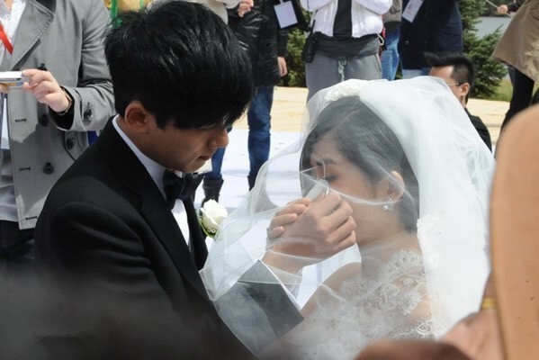 谢娜与张杰是在哪一年认识的,哪一年结婚的? 谢娜与张杰是在哪一年认识的,哪一年结婚的?