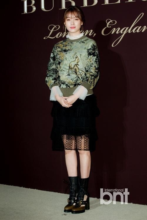 韩孝周在韩国首尔江南区清潭洞举行什么活动了? 韩孝周在韩国首尔江南区清潭洞举行什么活动了?