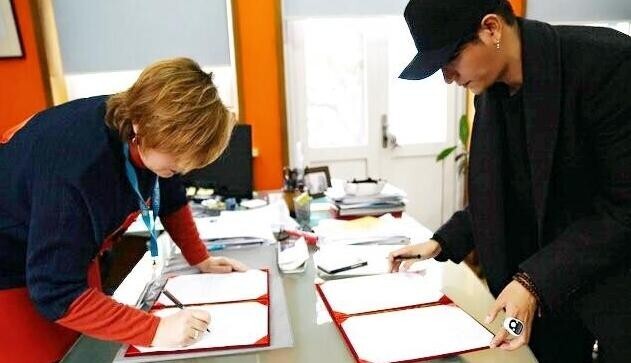 陈坤粉直么拜访联合国儿童基金会? 陈坤粉直么拜访联合国儿童基金会?