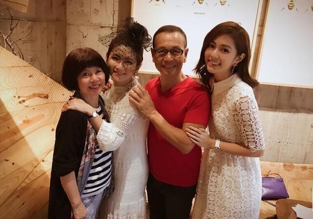 Selina离婚后的第一个生日,把愿望送给了谁? Selina离婚后的第一个生日,把愿望送给了谁?