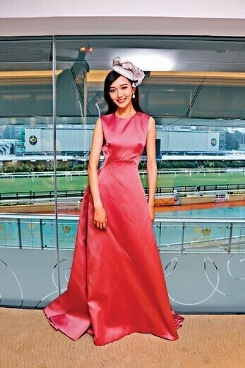 唐嫣默认了与昔日闺蜜杨幂不和吗? 唐嫣默认了与昔日闺蜜杨幂不和吗?