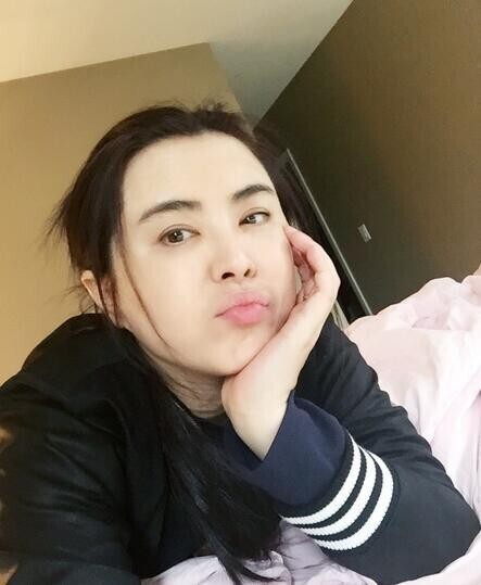 王祖贤的自拍近照又被曝光了? 王祖贤的自拍近照又被曝光了?