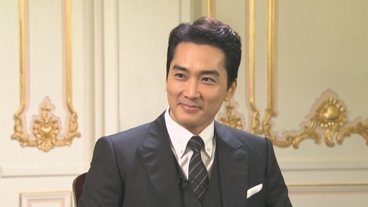 宋承宪接受了《正式演艺深夜》的采访