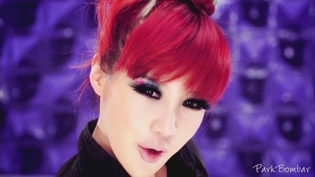 朴春是韩国哪个女子组合的成员? 朴春是韩国哪个女子组合的成员?