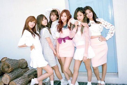 韩国女子组合Apink五周年纪念日当日将送粉丝礼物