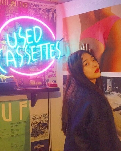 雪莉你的手放哪里去了? 雪莉你的手放哪里去了?