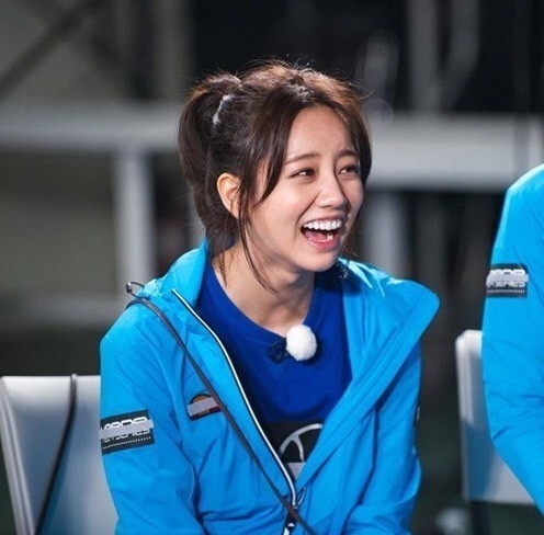 《Running Man》公开惠利在录制节目时拍摄的现场花絮照