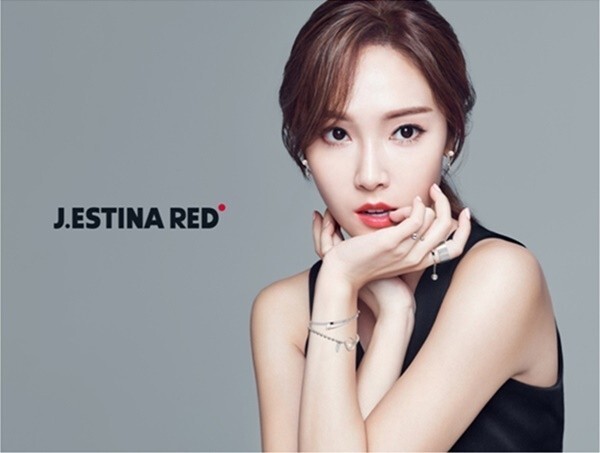 Jessica代言J.ESTINA RED 嘴巴微张好性感 Jessica代言J.ESTINA RED 嘴巴微张好性感
