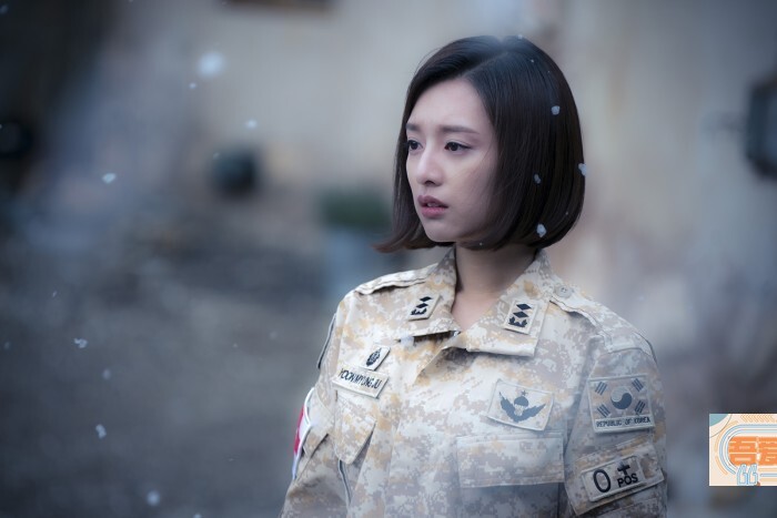 《太阳的后裔》金智媛成最受期待20代女演员 发表终映感谢