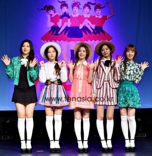 Red Velvet作客JTBC综艺节目《认识的大哥》 变身豆蔻梢头萌少女