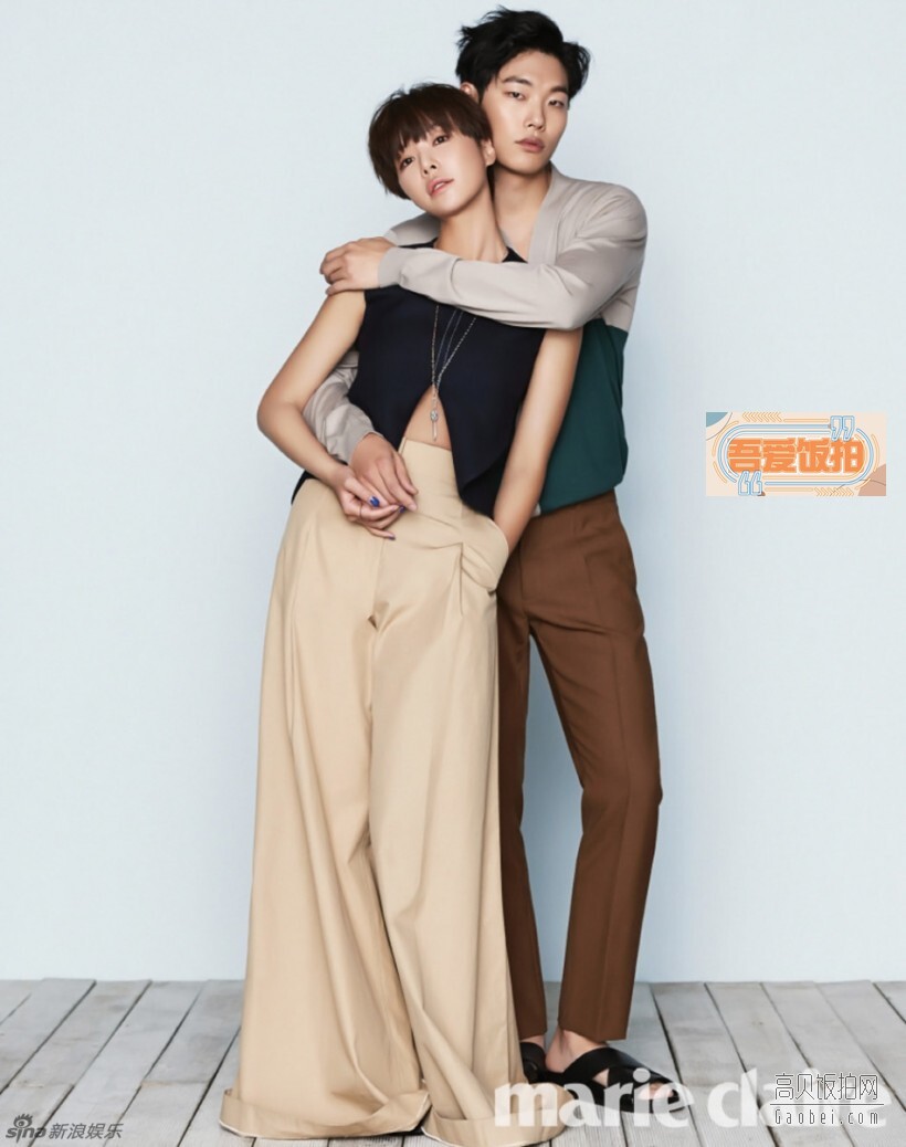 韩国演员柳俊烈、黄正音时尚写真 尽显都市男女高冷气质 韩国演员柳俊烈、黄正音时尚写真 尽显都市男女高冷气质