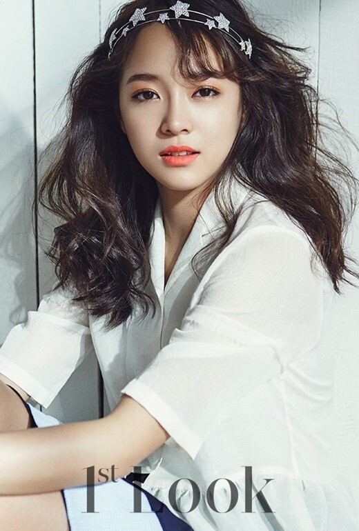 女团I.O.I美妆写真公开 华丽亮眼魅力无限