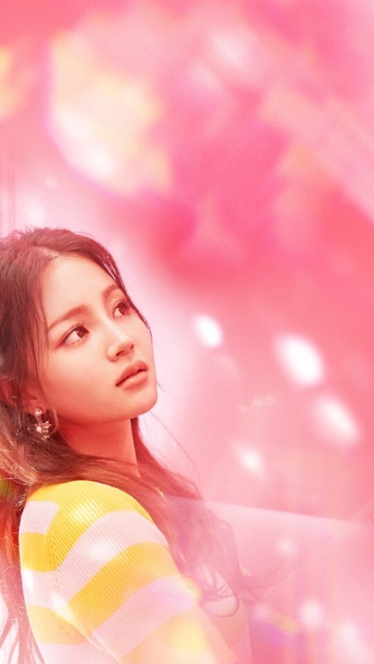 韩星李夏怡举办新专辑《Seoulite》纪念采访 表示想多出演综艺节目