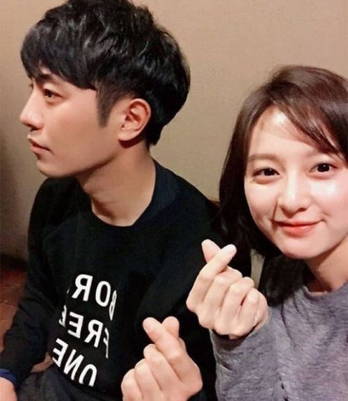 演员晋久与金智媛确定出演SBS王牌综艺节目《Running Man》 演员晋久与金智媛确定出演SBS王牌综艺节目《Running Man》