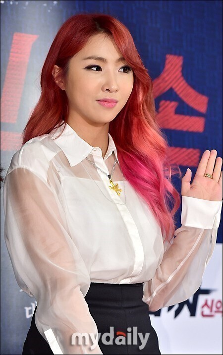 2NE1前成员孔敏智找到新东家了吗？