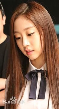 lovelyz徐智秀在队里是担当什么职务的？