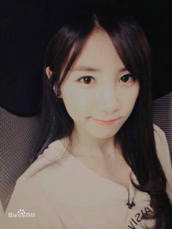 Apink朴初珑有什么代表作品? Apink朴初珑有什么代表作品?