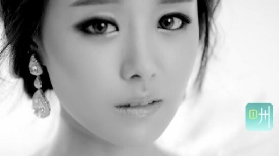 韩国女团Secret成员宋智恩在队里的职务是什么? 韩国女团Secret成员宋智恩在队里的职务是什么?