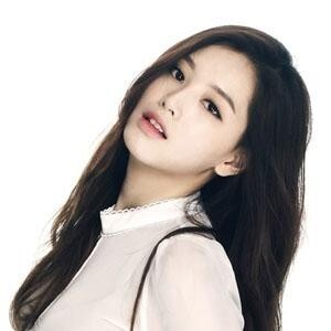 韩国女团Rainbow成员金栽经有什么代表作品？