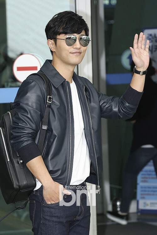 演员晋久将迎来自己第二个孩子，妻子目前已怀孕满3个月