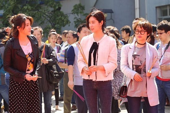 《我的女神我的妈》于上海开机拍摄 "黄以娜与金星上演异国婆媳矛盾"