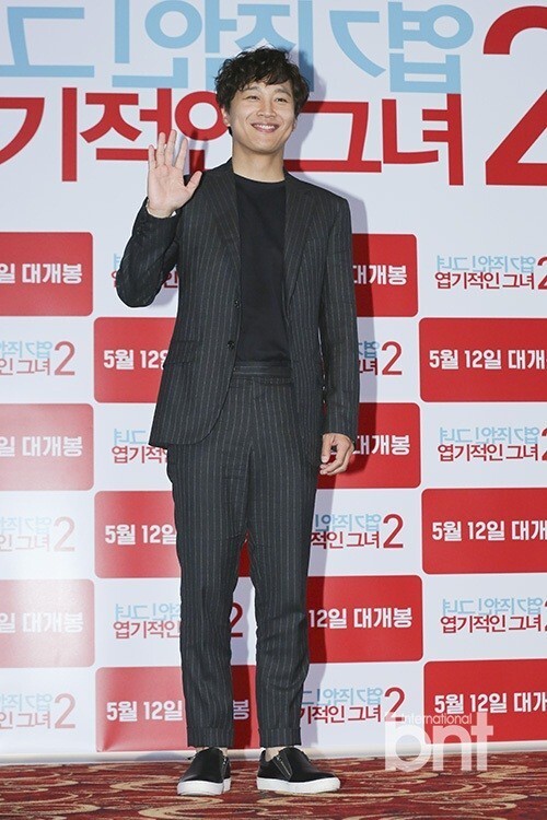 《我的新野蛮女友》举办媒体试映会 车太贤孤独一人出席