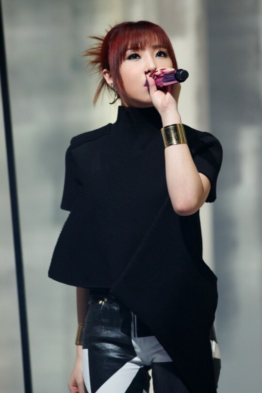 传孔敏智签约歌手白智英所属经纪公司Musicworks娱乐 官方表示商议中 传孔敏智签约歌手白智英所属经纪公司Musicworks娱乐 官方表示商议中