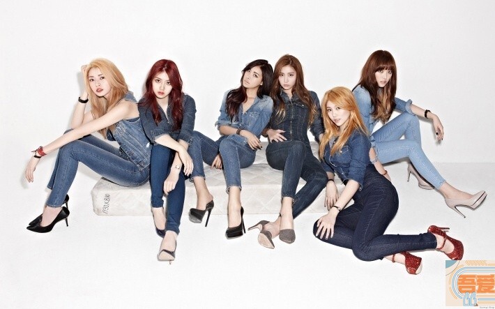 女团Hello Venus是什么时候出道的？