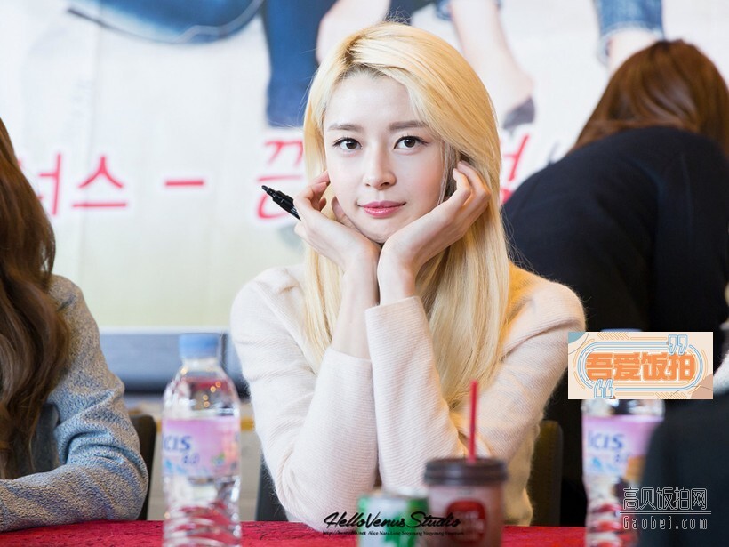 Hello Venus成员权娜拉跟哪个明星一起拍过啤酒广告? Hello Venus成员权娜拉跟哪个明星一起拍过啤酒广告?