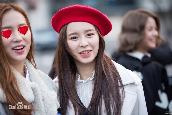 韩国女团CLC成员庄锭欣为什么会去韩国发展？