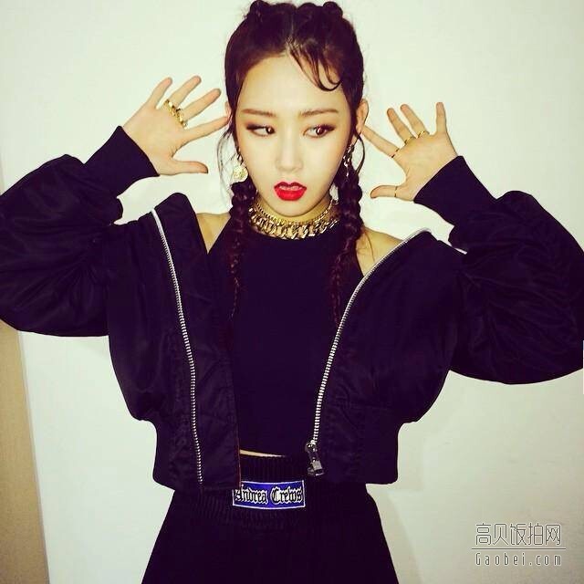 女子演唱组合4MINUTE成员许嘉允的毕业院校是哪所学校? 女子演唱组合4MINUTE成员许嘉允的毕业院校是哪所学校?